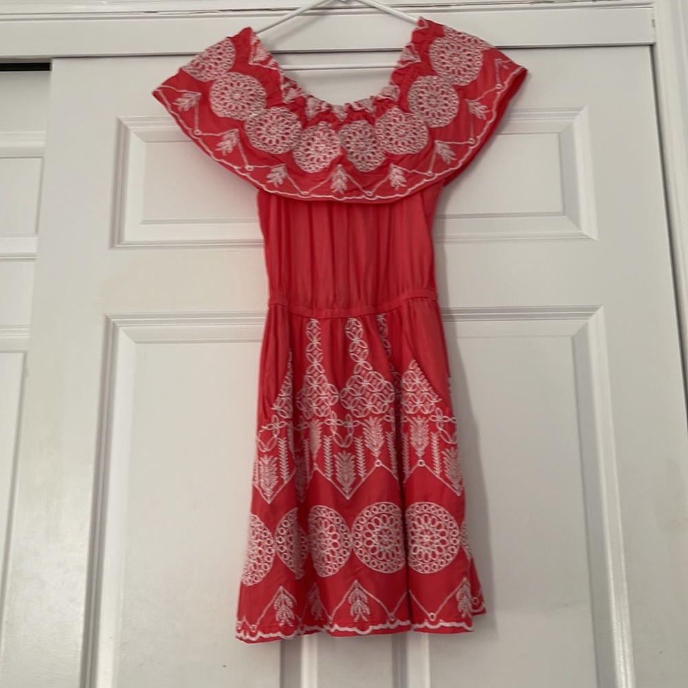 Aqua fun dress with white embroidery. Sz xs excellent condition color